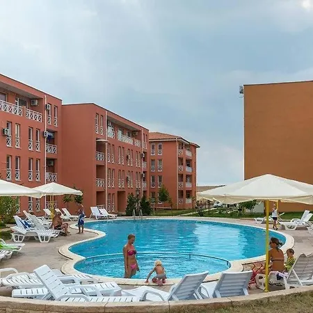 Sunny Day 6 Pav-apartment * Slăntjev Brjag