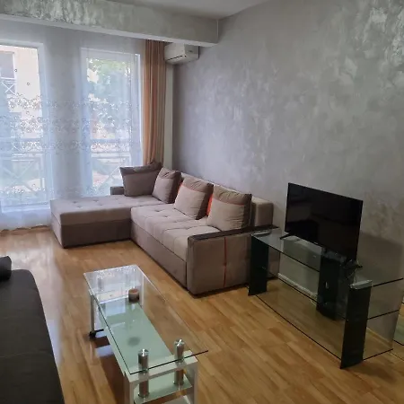 Sunny Day 6 Pav-apartment * Slăntjev Brjag